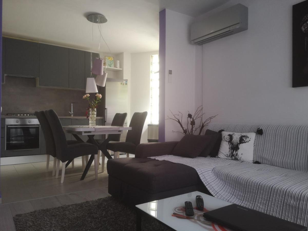 Apartman Emanuel بولا المظهر الخارجي الصورة
